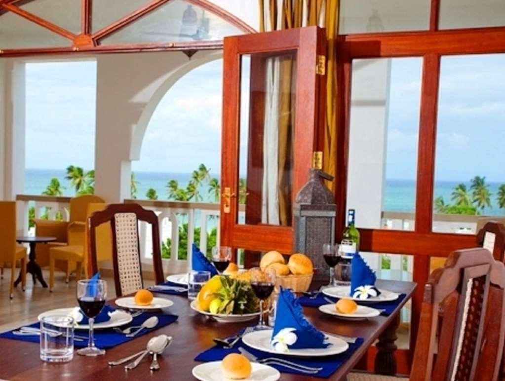Lantana Galu Beach Диани Бийч Ресторант снимка