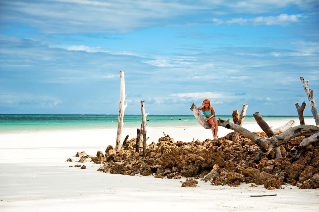 Lantana Galu Beach Диани Бийч Екстериор снимка