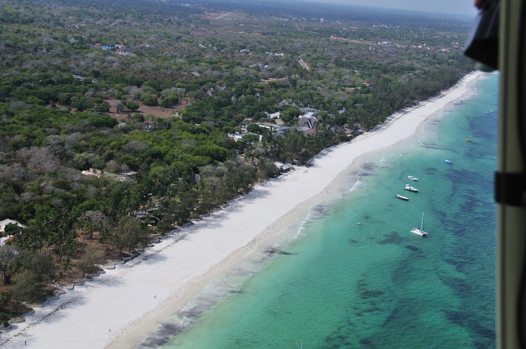 Lantana Galu Beach Диани Бийч Екстериор снимка