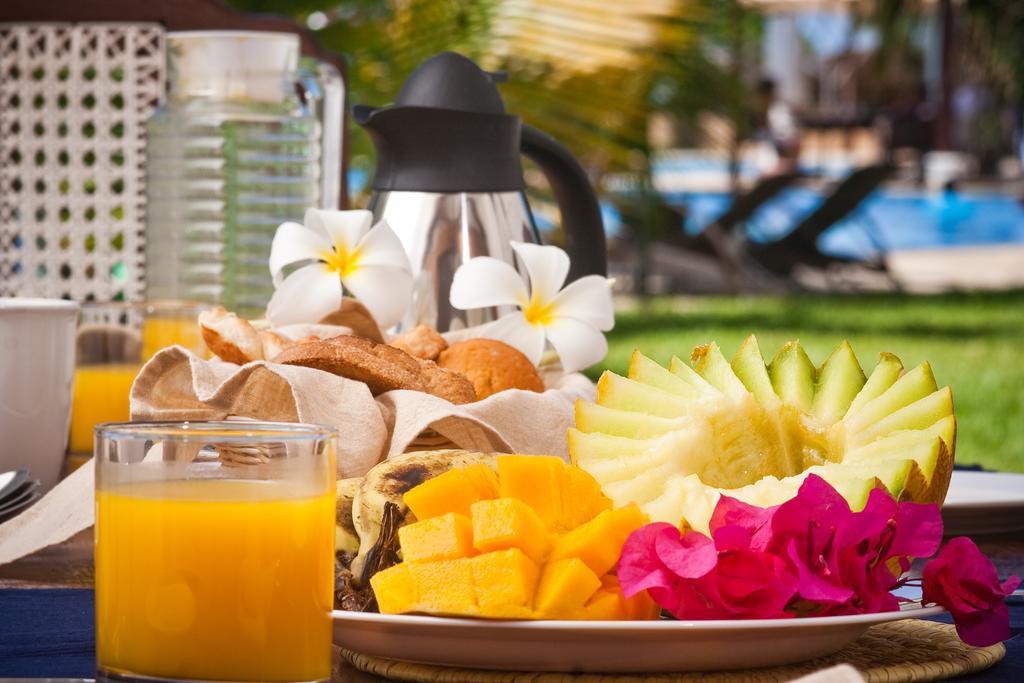 Lantana Galu Beach Диани Бийч Екстериор снимка