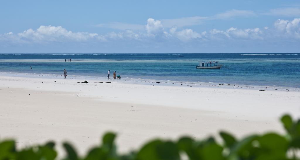 Lantana Galu Beach Диани Бийч Екстериор снимка
