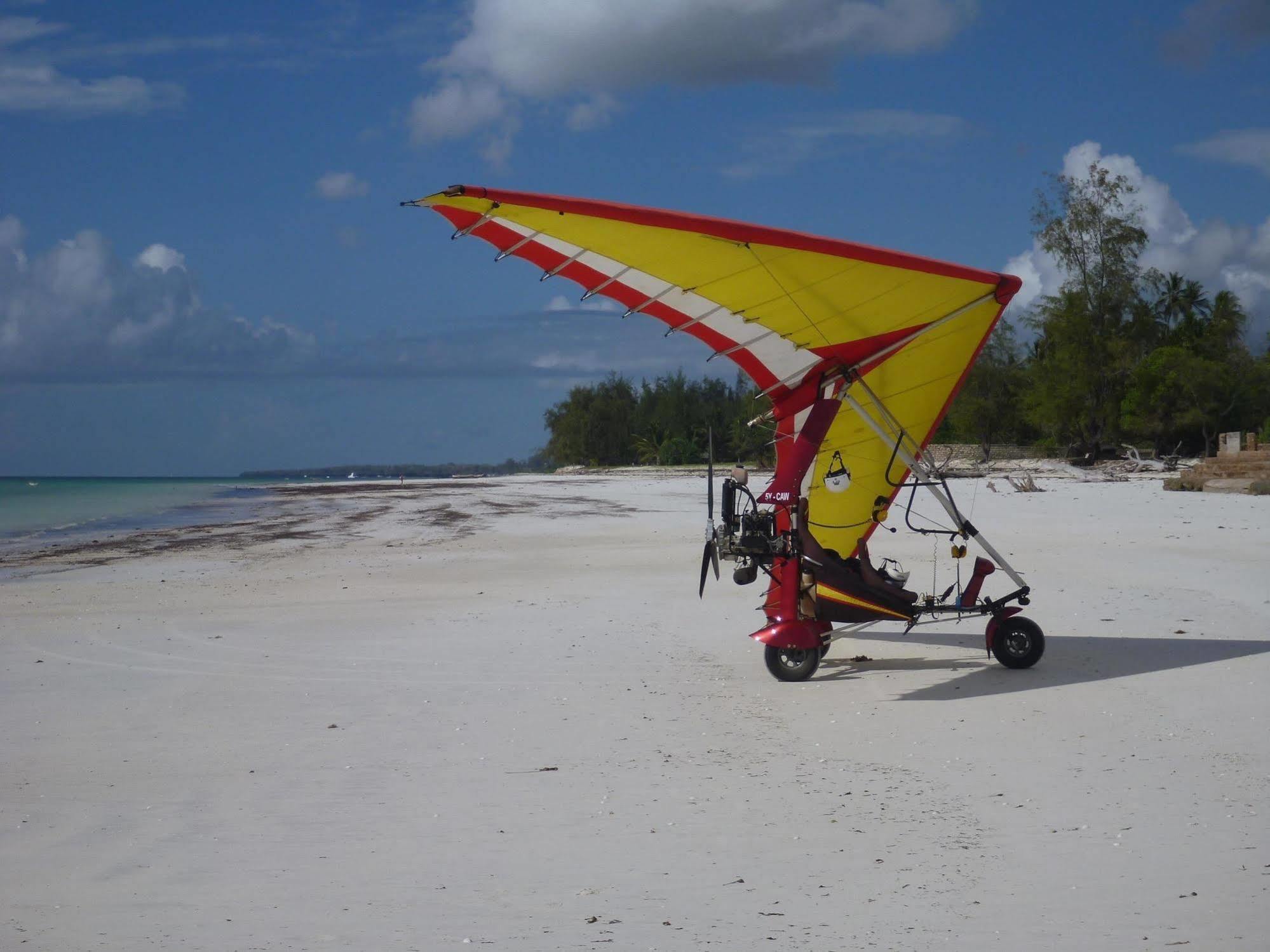 Lantana Galu Beach Диани Бийч Екстериор снимка